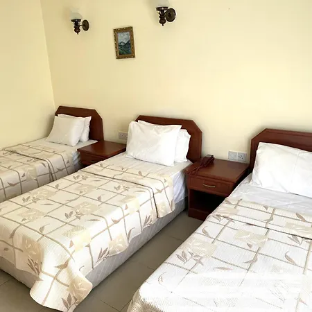 Kasgar Court Ayvaryara