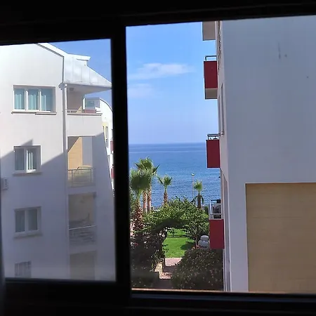 Kasgar Court Otel 2*