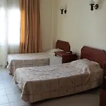 Kasgar Court Hotel Ayvaryara