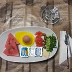 Kasgar Court Hotel Ayvaryara