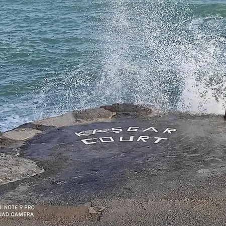 Kasgar Court Ayvaryara