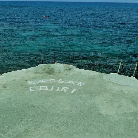 Kasgar Court 2*