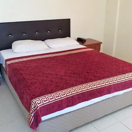 Kasgar Court 2* Agia Varvara