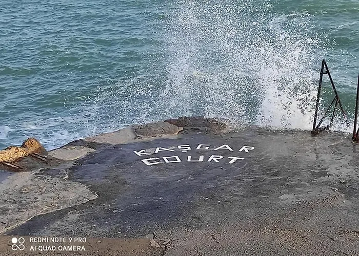 Kasgar Court Ayvaryara