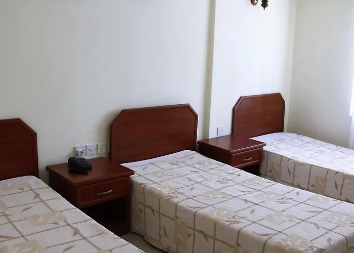 كاسغار كورت Ayvaryara