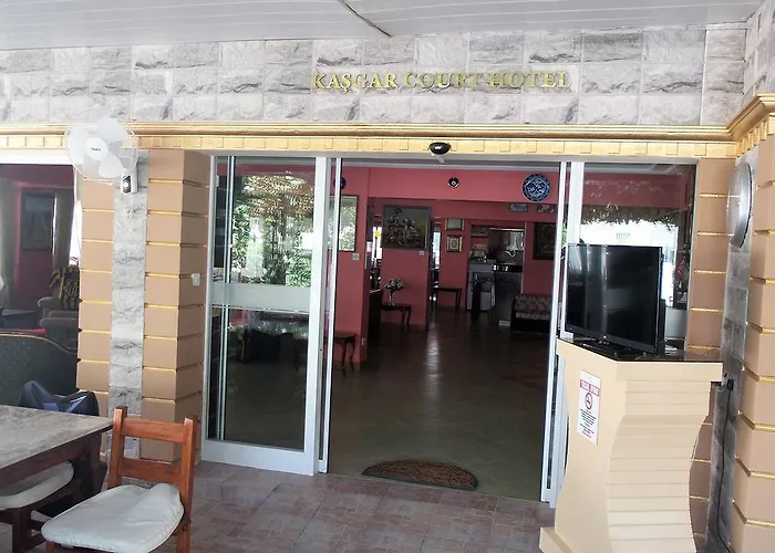 Kasgar Court 2* Ayvaryara