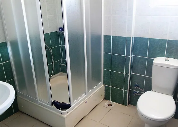 Kasgar Court מלון 2*